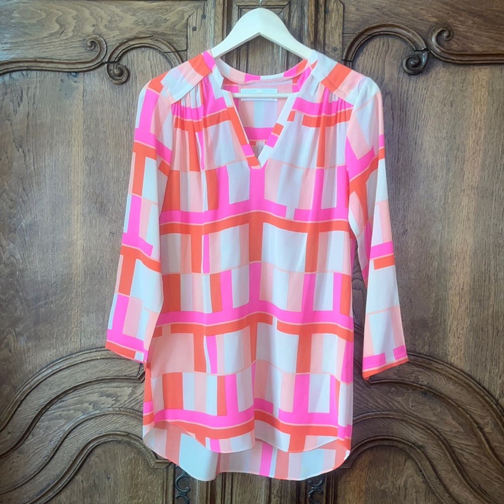 100 % silk blouse bright coral color excellent high low hem 3/4 length sleeve - Picture 1 of 10